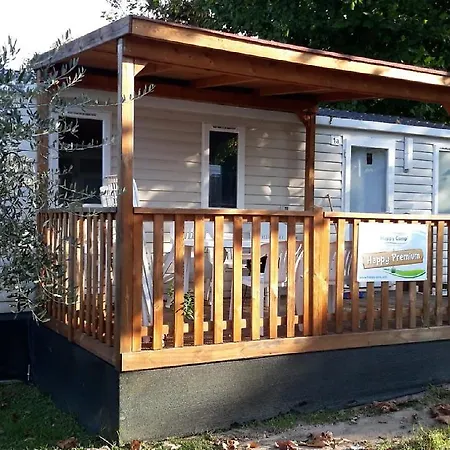 Kemp Happy Camp Mobile Homes In Cisano San Vito