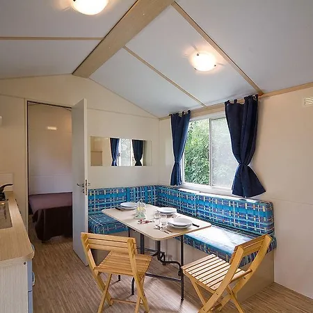 Happy Camp Mobile Homes In Cisano San Vito Campsite 4*