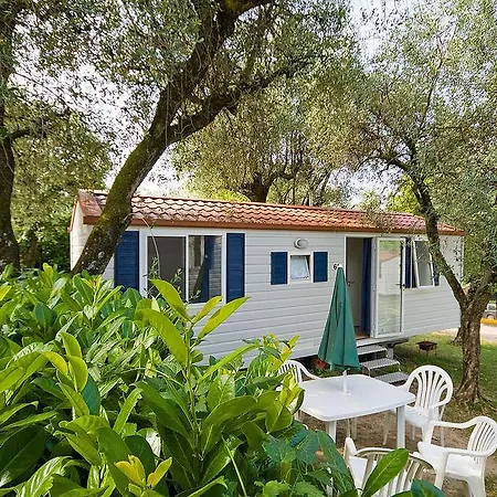 Campsite Happy Camp Mobile Homes In Cisano San Vito Bardolino
